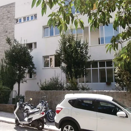 Mia Apartment *