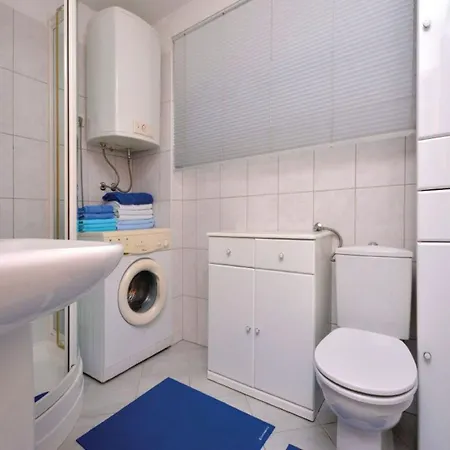 Apartman Mia *
